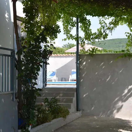 Swan * Stolac